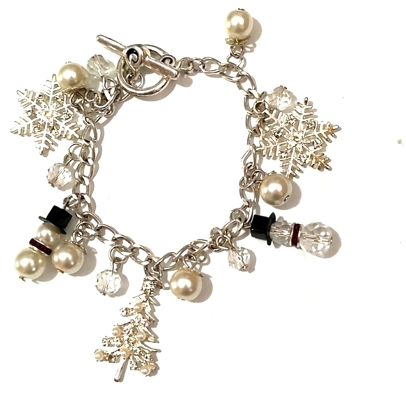 VINTAGE SNOWMAN TOGGLE BRACELET, HOOK EARRINGS & SNOWFLAKE BROOCH - Picture 2 of 11